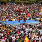 Fala do Papa aos jovens na Via-Sacra